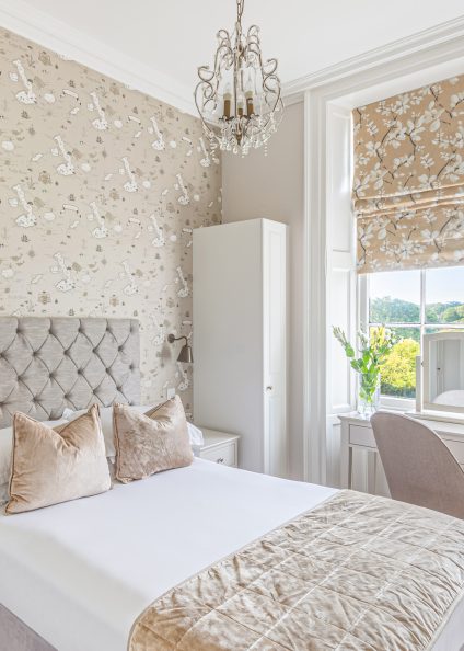 Bartley lodge double room bed