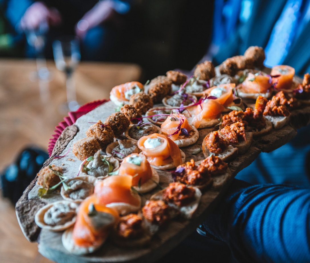 Seafood canapés on wood