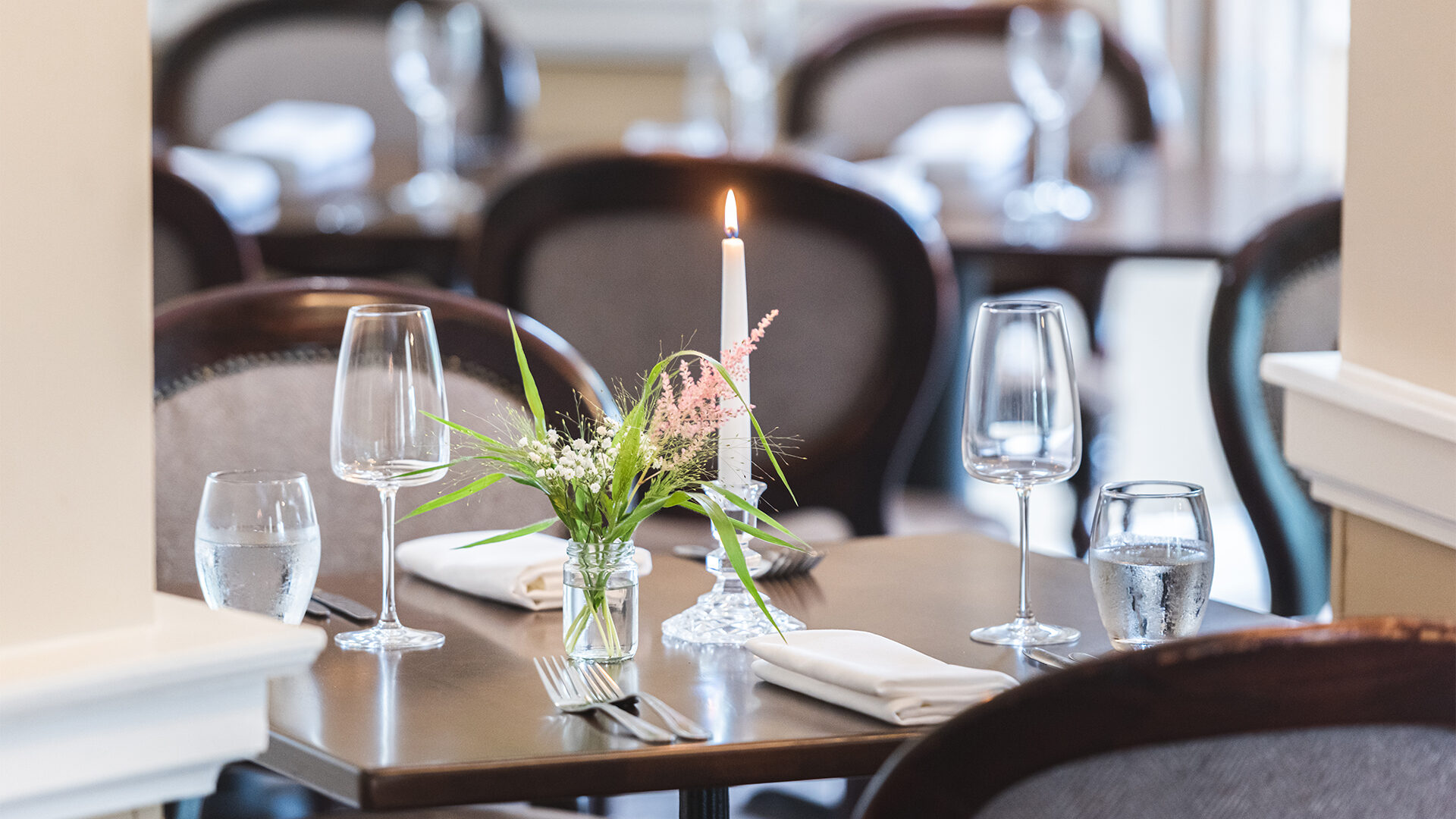 Bartley Lodge Restaurant at New Forest Hotels