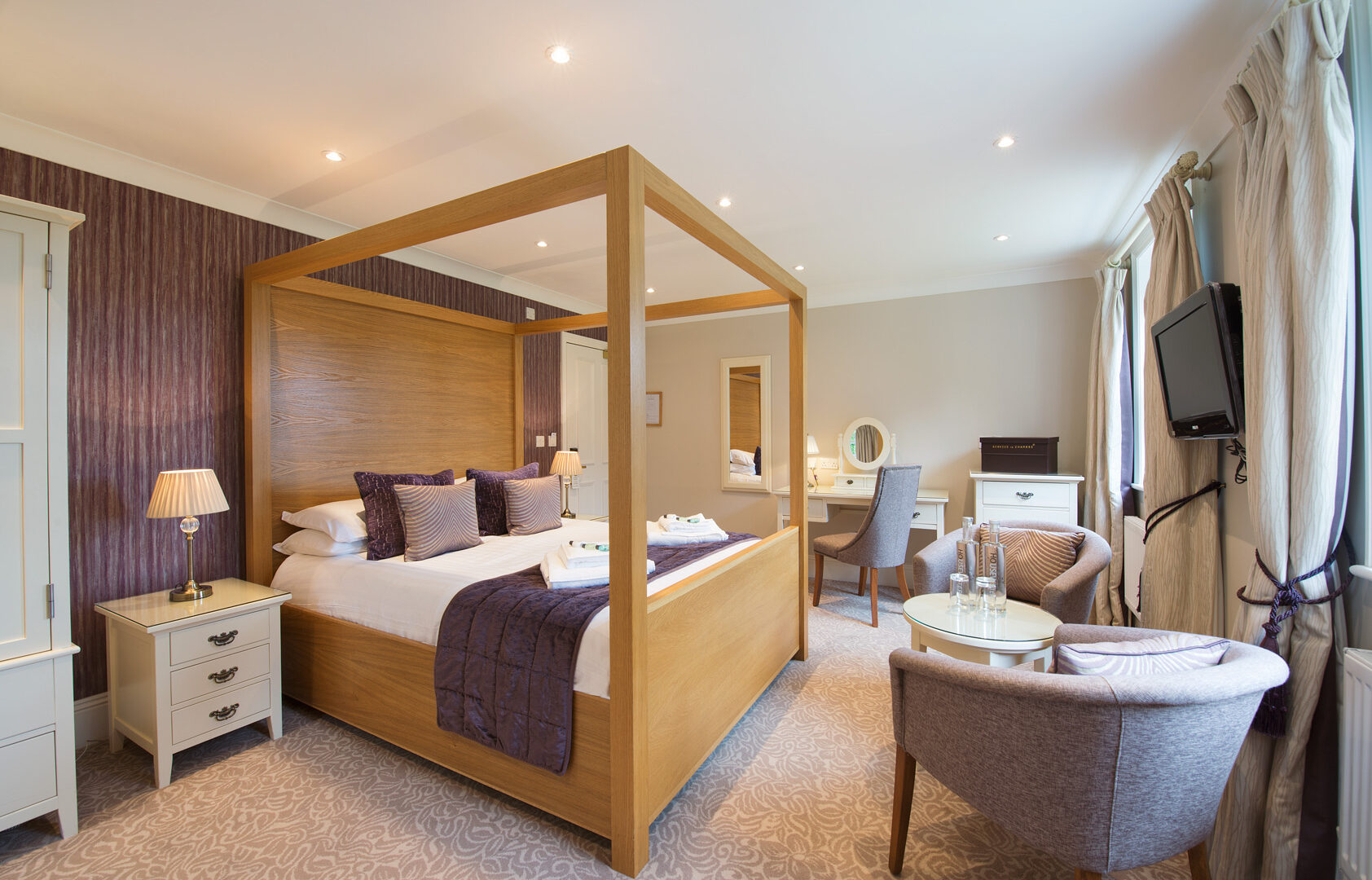 Bedrooms at The New Forest at Bartley Lodge