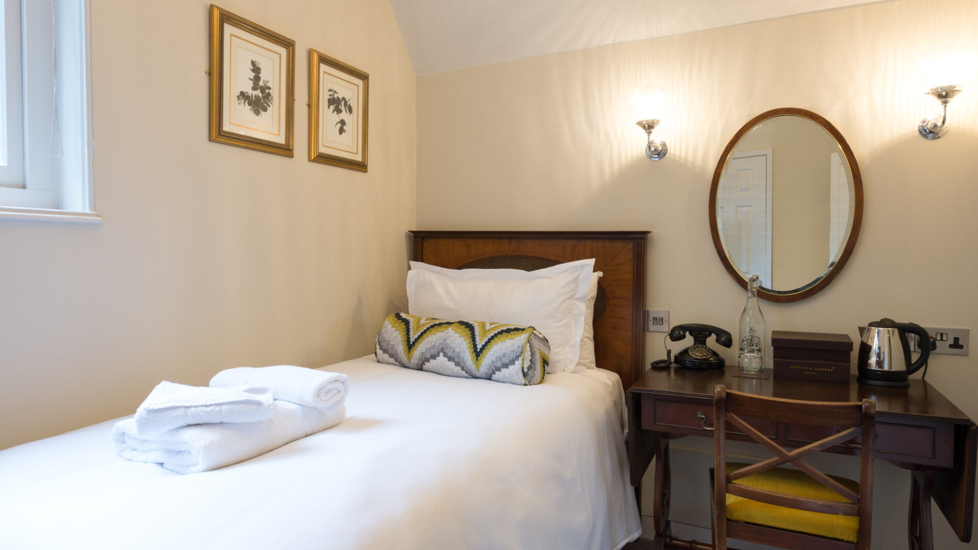 Bedrooms at The New Forest at Bartley Lodge